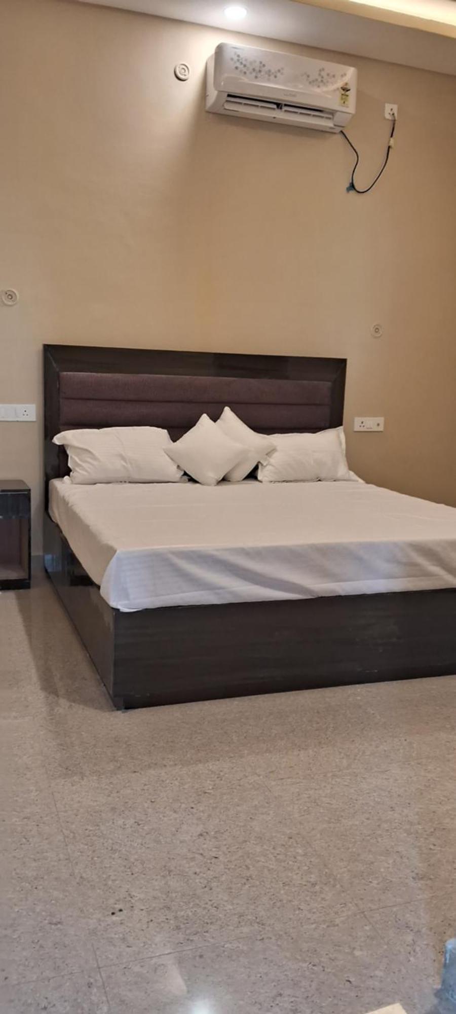 Shree Janki Palace Hotel Ayodhya Екстериор снимка